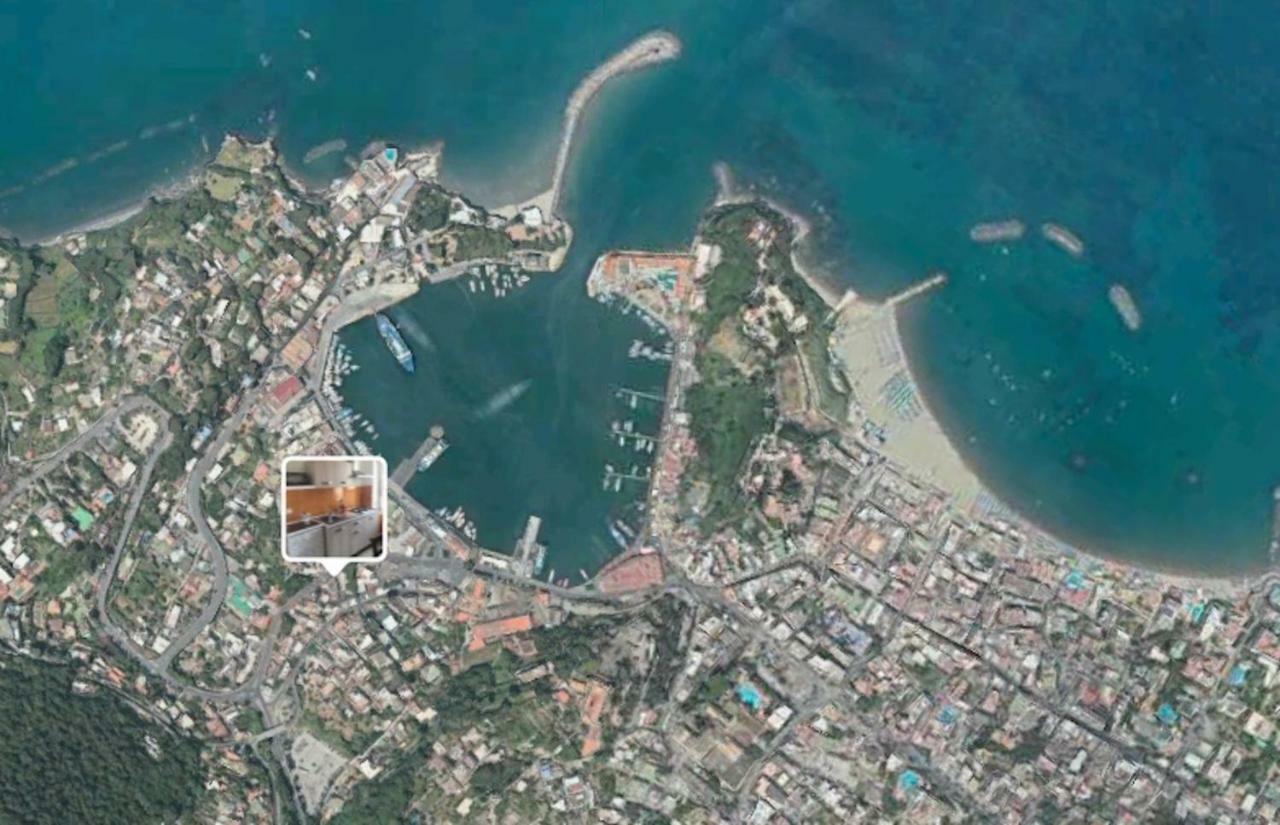 Casette Sul Porto Ischia Luaran gambar